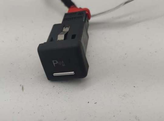 купить Кнопки управления прочие (включатель) на Audi A4 B7 (2004-2008)