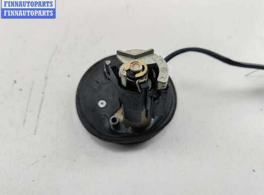 купить Личинка замка багажника на Volkswagen Bora