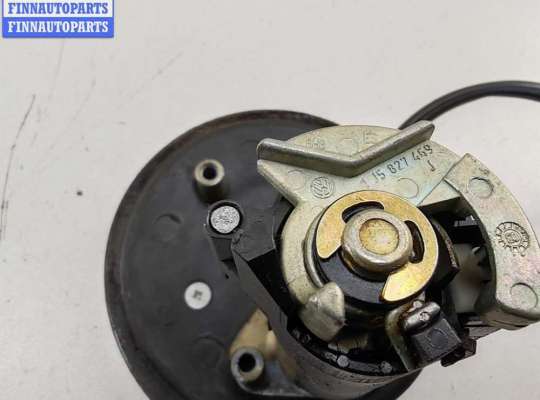 купить Личинка замка багажника на Volkswagen Bora