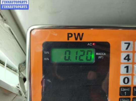 купить Молдинг двери задней правой на Volkswagen Touran