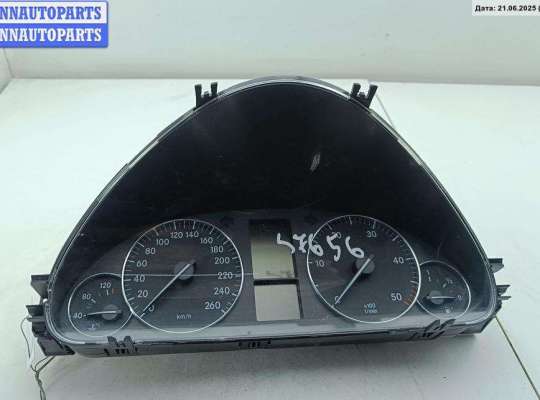 купить Щиток приборный (панель приборов) на Mercedes W203 (C)