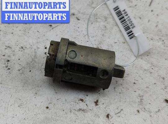 Личинка дверного замка на Ford Focus I
