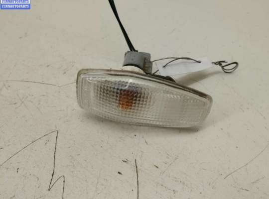 купить Повторитель поворота правый на Kia Sportage (2004-2010)