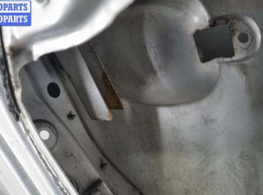 купить Дверь боковая задняя левая на Volkswagen Passat B5