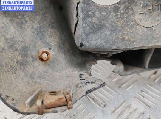 купить Рамка передняя (панель кузовная, телевизор) на Volkswagen Passat B5