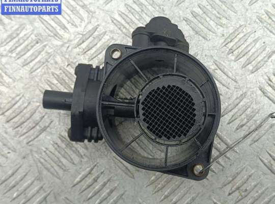 купить Расходомер (измеритель потока воздуха) на Mercedes C-Class W203 (2000-2006)