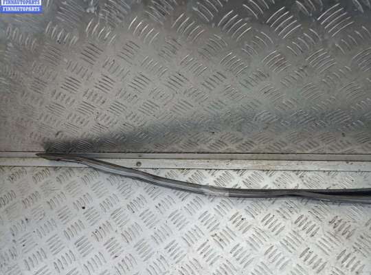 купить Молдинг двери передней правой на Opel Vectra B (1995-2002)