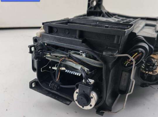 купить Фара правая на Volkswagen Passat B6