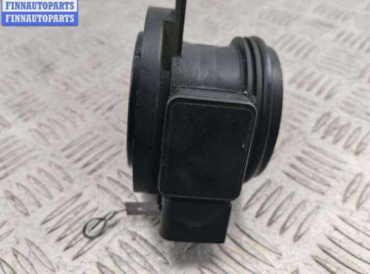 купить Расходомер (измеритель потока воздуха) на Mercedes C-Class W203 (2000-2006)