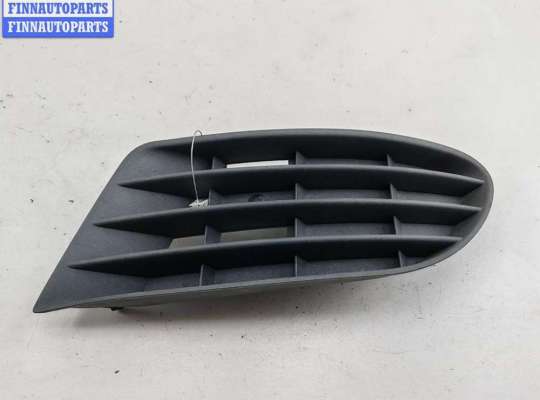 купить Решётка (заглушка) в бампер на Volkswagen Golf-5 Plus