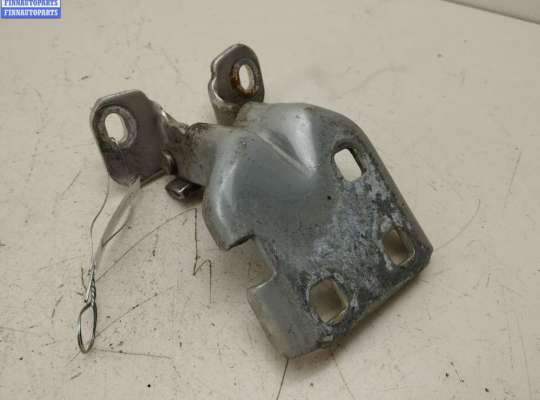 купить Петля двери передней левой на Chrysler Voyager (2001-2007)