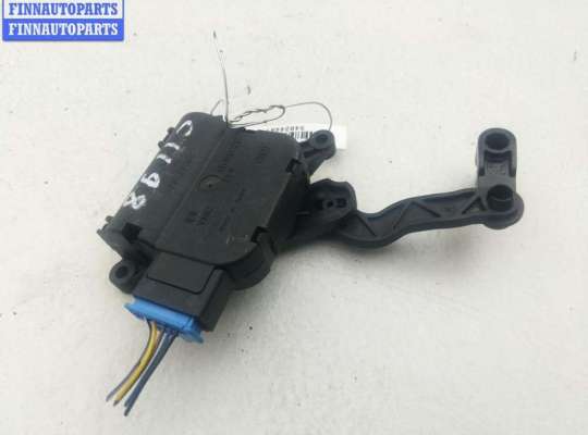 купить Моторчик заслонки отопителя на Volkswagen Golf-5