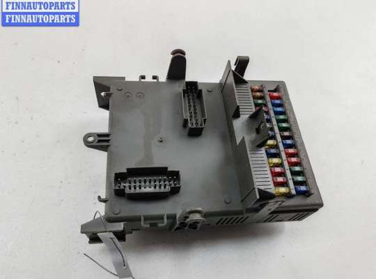 купить Блок предохранителей на Renault Laguna II (2001-2007)