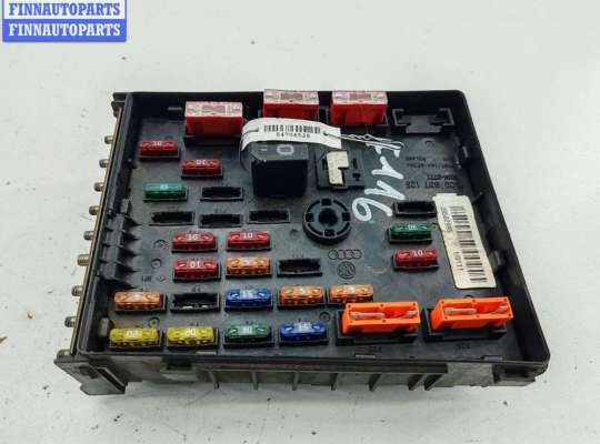 Блок предохранителей VG2706622 на Volkswagen Passat B6