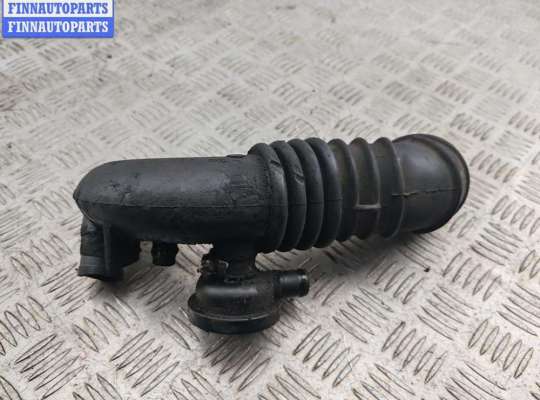 купить Патрубок турбины на Volkswagen Passat B5