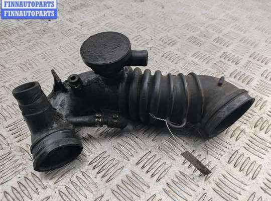 купить Патрубок турбины на Volkswagen Passat B5