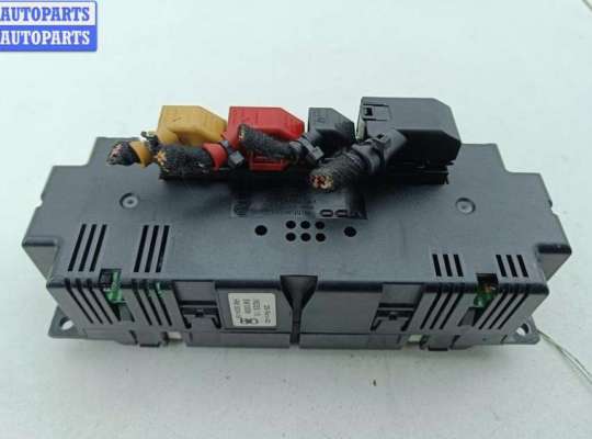 купить Переключатель отопителя на Volkswagen Passat B5+ (GP)