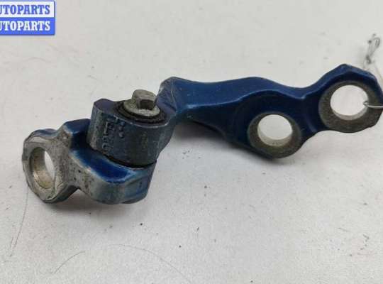 Петля двери передней правой FO2170228 на Ford Focus II (2004-2011)