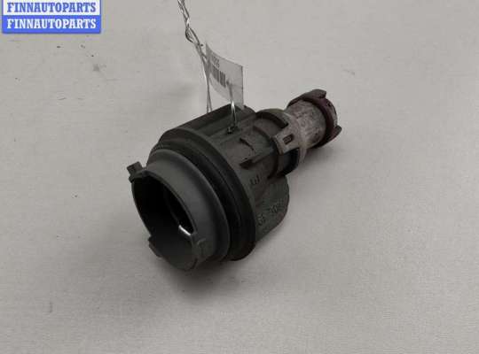Патрон лампы указателя поворота AU1668046 на Audi A4 B5 (1994-2001)