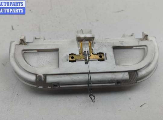 купить Фонарь салонный (плафон) на Chrysler Voyager (2001-2007)