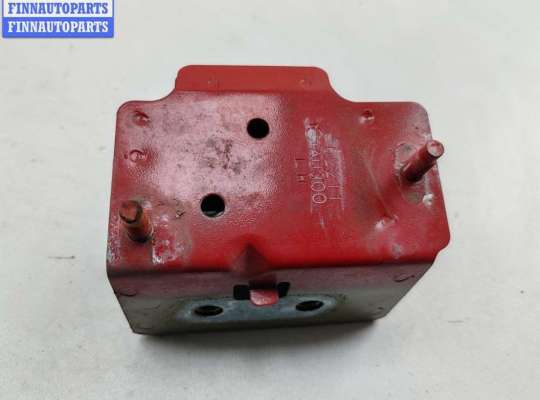 Кронштейн бампера переднего NS975523 на Nissan Almera N16 (2000-2007)