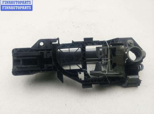 Ручка двери наружная на Volkswagen Passat B6 (3C)