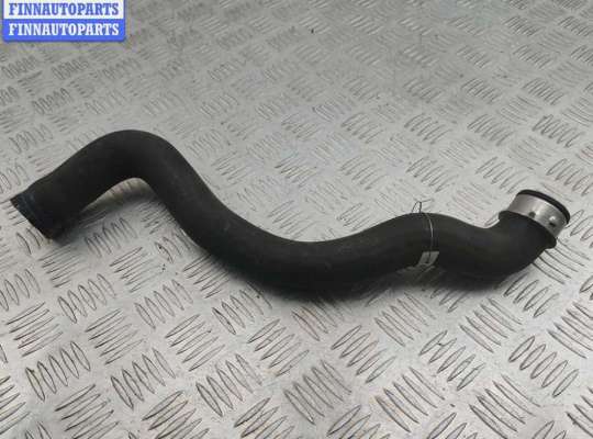 купить Патрубок на Mercedes C-Class W203 (2000-2006)