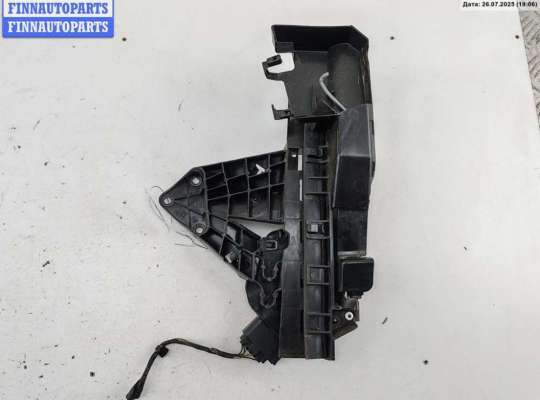 купить Замок двери передней левой на Ford Focus II (2004-2011)