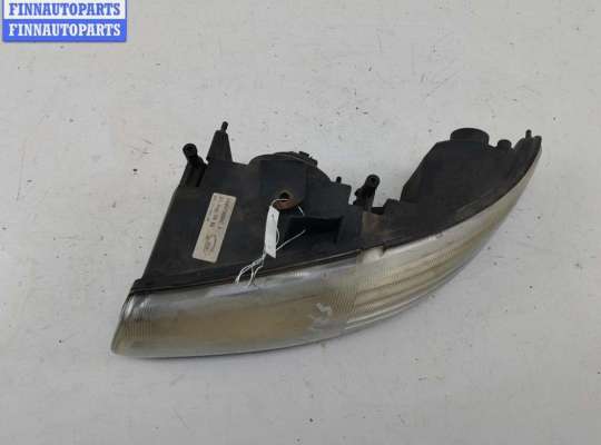 купить Фара левая на Chrysler Voyager (1996-2000)