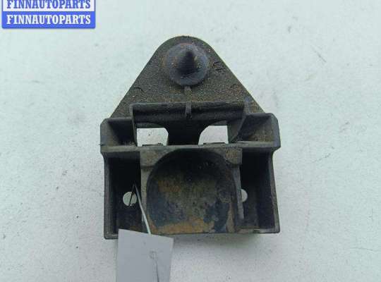 Купить Кронштейн радиатора на BMW 3 E36 (1991-2000) Кронштейн радиатора BM3494775 на BMW 3 E36 (1991-2000)