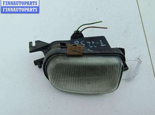 Фара противотуманная (ПТФ) на Mercedes-Benz C (W203)