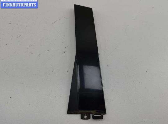 купить Накладка двери задней левой на Volkswagen Passat B5+ (GP)