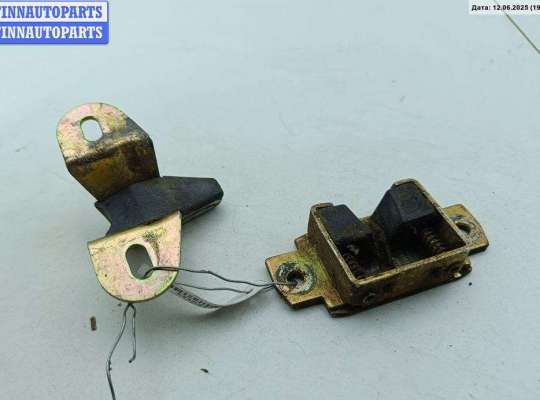 Ответная часть (скоба) замка двери FO1839324 на Ford Galaxy (1995-2000)