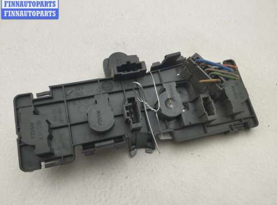 купить Плата фонаря заднего правого на Volkswagen Passat B5+ (GP)