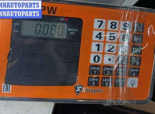 купить Молдинг двери передней правой на Volkswagen Passat B6