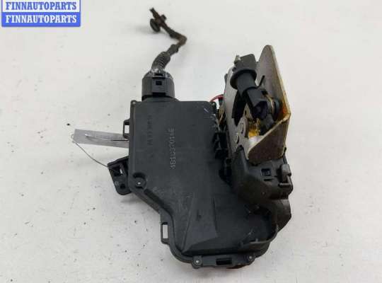 купить Замок двери передней правой на Audi A4 B6 (2001-2004)