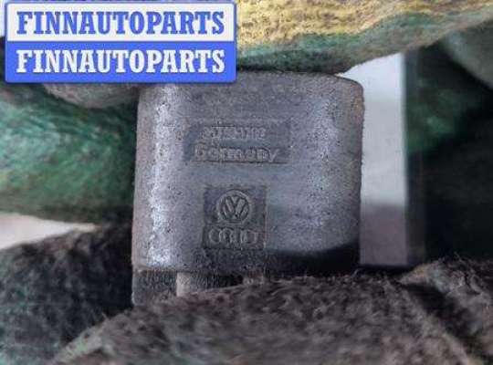 купить Разъем (фишка) проводки на Volkswagen Passat B4