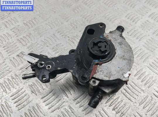 купить Насос вакуумный на Volkswagen Passat B6