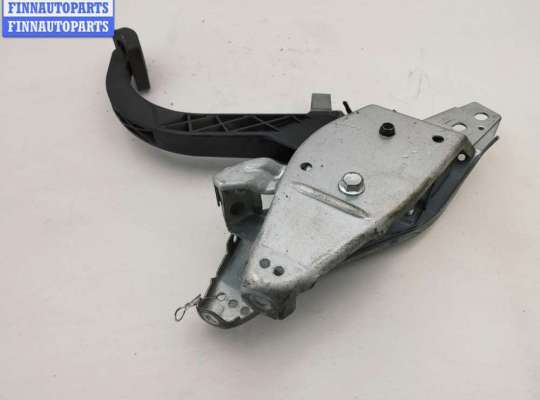 купить Педаль сцепления на Opel Astra H (2004-2009)