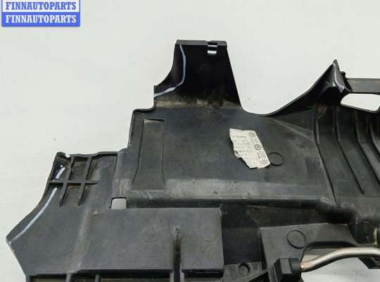 купить Крепление фары правой на Volkswagen Touareg