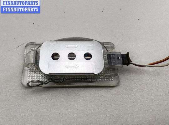 купить Фонарь салонный (плафон) на BMW 5 E39 (1995-2003)