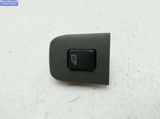 Кнопка стеклоподъемника заднего правого VL558211 на Volvo 960