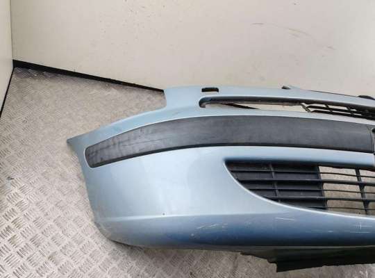 купить Бампер передний на Peugeot 807