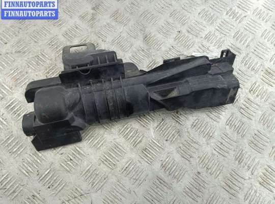 купить Кронштейн радиатора на BMW 3 E46 (1998-2006)