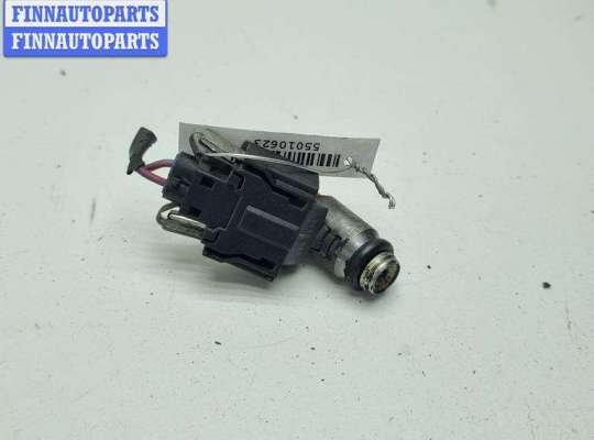 Форсунка топливная на Volkswagen Golf IV (1J)