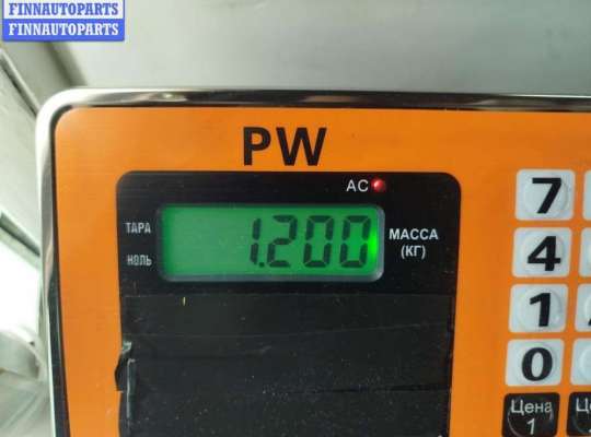 купить Накладка декоративная на двигатель на Volkswagen Touran