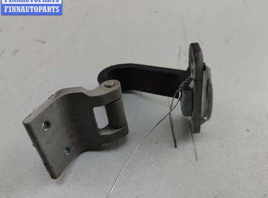 купить Петля крышки (двери) багажника на Volkswagen Passat B4