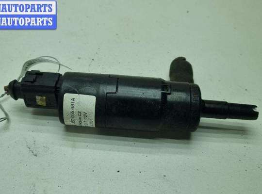 купить Насос (моторчик) омывателя фар на Volkswagen Passat B5+ (GP)