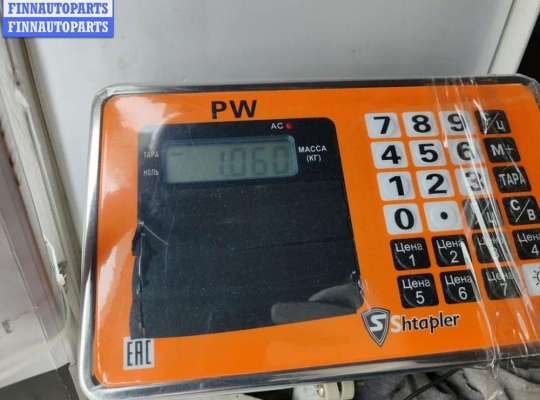 купить Петля двери передней левой на Volkswagen Passat B5