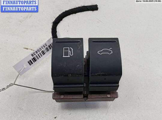 Кнопка открывания багажника VG2370624 на Volkswagen Passat B6